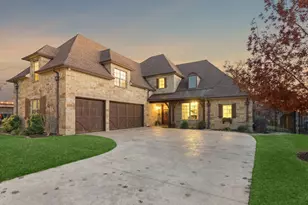 304 Boonesville Bend, Argyle, TX 76226 - Photo 2