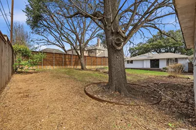 9403 Thornberry Lane, Dallas, TX 75220 - Photo 34