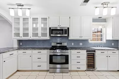 9403 Thornberry Lane, Dallas, TX 75220 - Photo 18