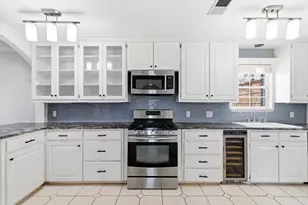 9403 Thornberry Ln, Dallas, TX 75220 - Photo 18