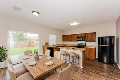 7425 Snow Ridge Drive, Fort Worth, TX 76133 - Photo 6