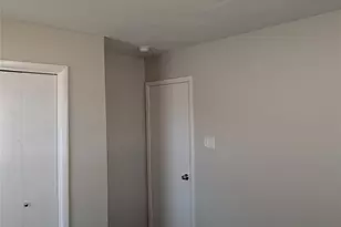 1001 W Main St, Crowley, TX 76036 - Photo 12