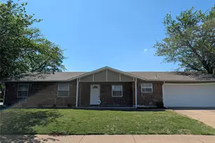 1001 W Main St, Crowley, TX 76036 - Photo 1