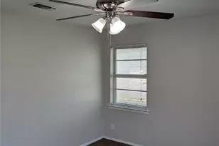 1001 W Main St, Crowley, TX 76036 - Photo 14