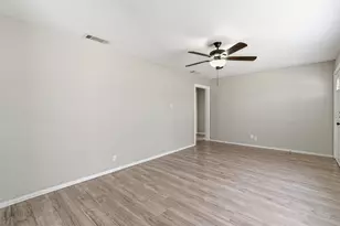 405 N Carr Ave, Sherman, TX 75090 - Photo 8