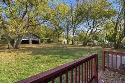 405 N Carr Avenue, Sherman, TX 75090 - Photo 20