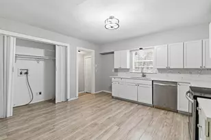 405 N Carr Ave, Sherman, TX 75090 - Photo 4