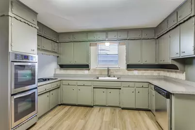 8552 Gibbs Drive, White Settlement, TX 76108 - Photo 4