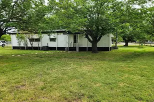 12208 Lunar Ln, Burleson, TX 76028 - Photo 2