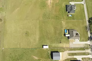 185 Stanley Ln, Poolville, TX 76487 - Photo 36