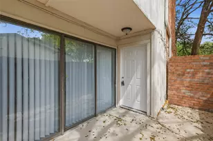 620 W Union Bower Rd, Irving, TX 75061 - Photo 2