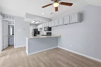 620 W Union Bower Road, Irving, TX 75061 - Photo 4