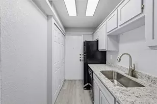 620 W Union Bower Rd, Irving, TX 75061 - Photo 6