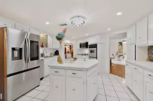 504 Cholla Ct, Fort Worth, TX 76112 - Photo 10