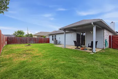 5762 Firethorn Drive, Dallas, TX 75249 - Photo 16