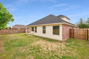 221 Bear Trail, Waxahachie, TX 75165 - Photo 32