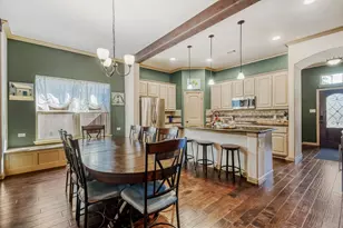 7624 Truchard Dr, Fort Worth, TX 76179 - Photo 10