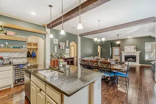 7624 Truchard Dr, Fort Worth, TX 76179 - Photo 10