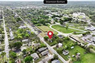 619 Thomas St, Bonham, TX 75418 - Photo 2