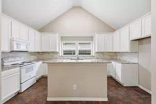 2201 Windsor Farms Dr, Denton, TX 76207 - Photo 16