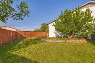 1742 Delaford Dr, Carrollton, TX 75007 - Photo 24