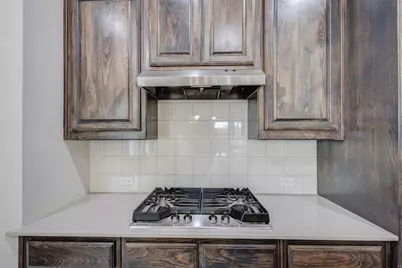 7235 Crowell Avenue, Arlington, TX 76002 - Photo 6