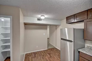 3319 Crites St, Richland Hills, TX 76118 - Photo 6