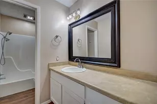 3319 Crites St, Richland Hills, TX 76118 - Photo 10