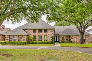 3306 Bluffview Dr, Garland, TX 75043 - Photo 8
