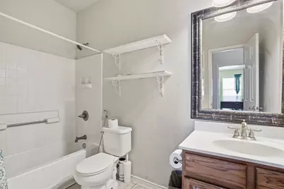 601 Midpark Drive, Euless, TX 76039 - Photo 14