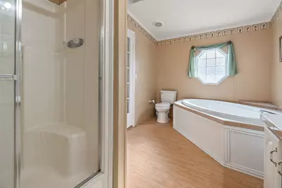 307 Brazos Harbor Drive, Granbury, TX 76048 - Photo 32