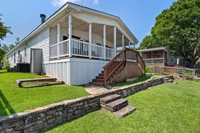 307 Brazos Harbor Drive, Granbury, TX 76048 - Photo 10