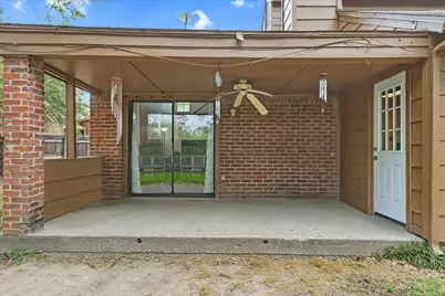 114 Wilshire Court, Irving, TX 75061 - Photo 24