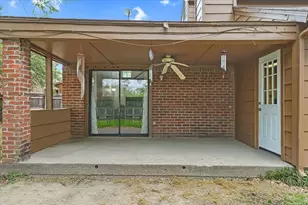 114 Wilshire Ct, Irving, TX 75061 - Photo 24