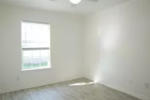 300 S Cottonbelt Ave, Wylie, TX 75098 - Photo 8