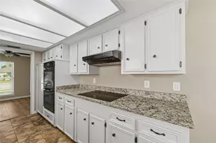 714 Royal Oaks Dr, Garland, TX 75040 - Photo 4