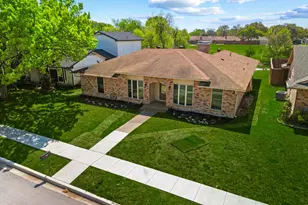 714 Royal Oaks Dr, Garland, TX 75040 - Photo 36