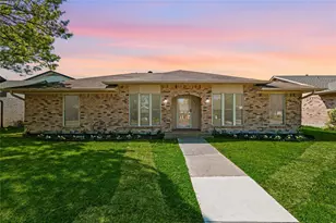 714 Royal Oaks Dr, Garland, TX 75040 - Photo 1