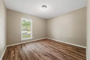 714 Royal Oaks Dr, Garland, TX 75040 - Photo 24