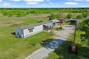 2647 NW County Rd 1110, Corsicana, TX 75110 - Photo 1