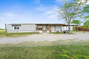 2647 NW County Rd 1110, Corsicana, TX 75110 - Photo 6