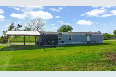 2647 NW County Road 1110, Corsicana, TX 75110 - Photo 8