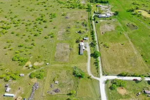 2647 NW County Rd 1110, Corsicana, TX 75110 - Photo 4