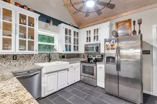 459 Co Rd 4600, Trenton, TX 75490 - Photo 4