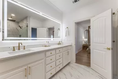 1922 Euclid Avenue #C, Dallas, TX 75206 - Photo 20