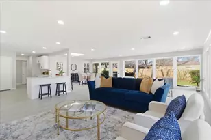 1509 University Dr, Arlington, TX 76013 - Photo 2