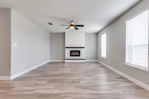 9016 Bison Creek Dr, Fort Worth, TX 76131 - Photo 10