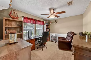 3909 Sunday Hill Dr, Arlington, TX 76016 - Photo 26