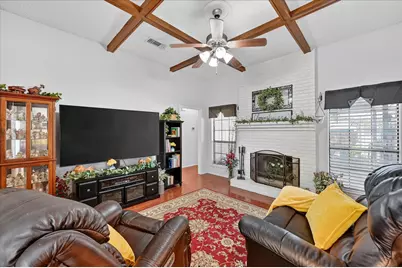 3909 Sunday Hill Drive, Arlington, TX 76016 - Photo 8