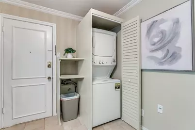 6070 Averill Way #A, Dallas, TX 75225 - Photo 10
